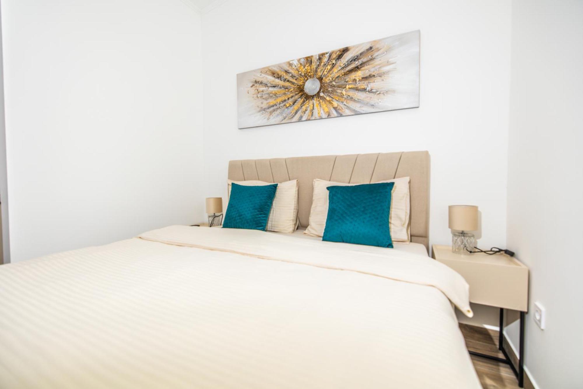Apartments Irena Bečići Luaran gambar
